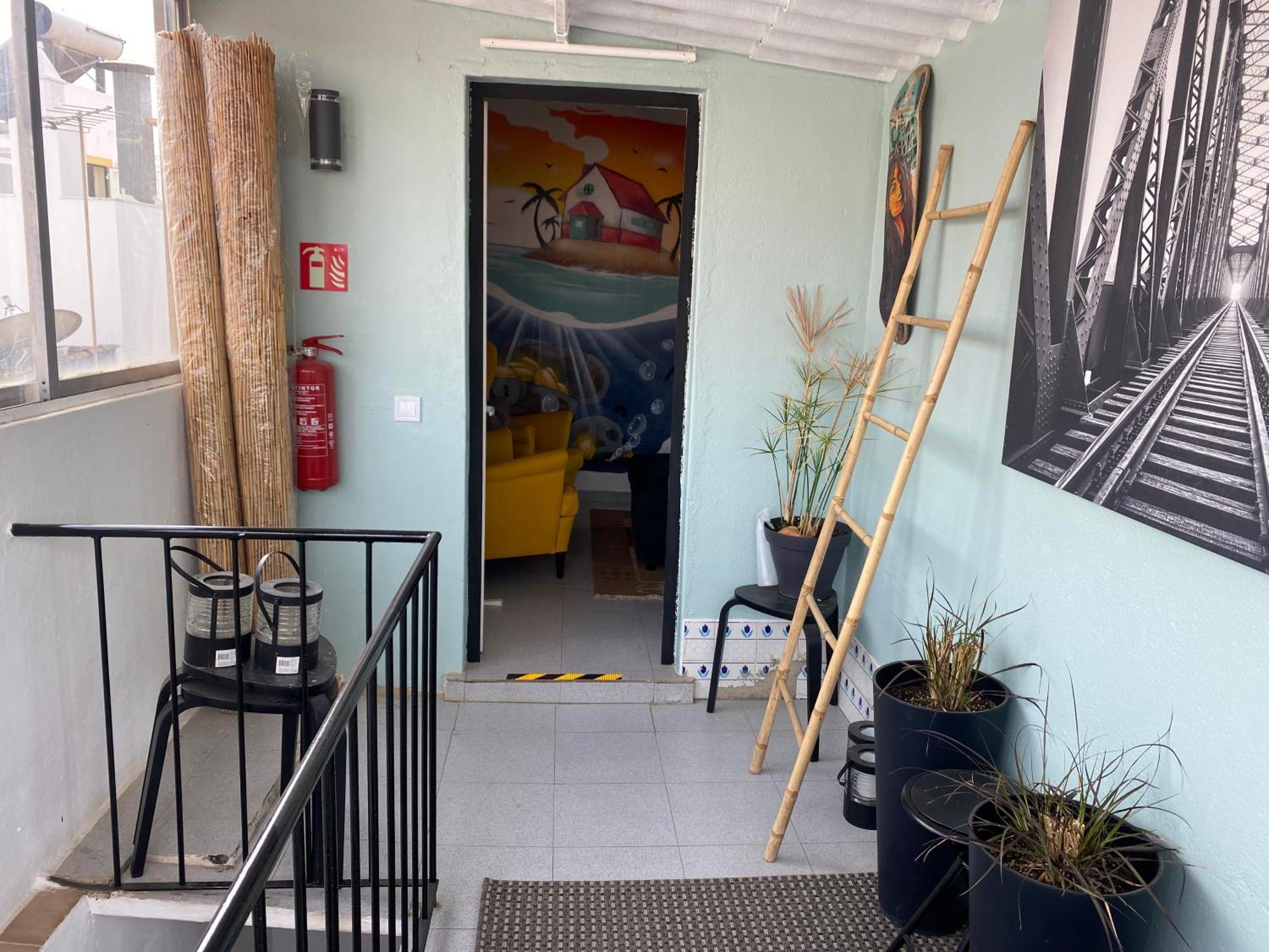 Hostel The Island & Cafe Lagos