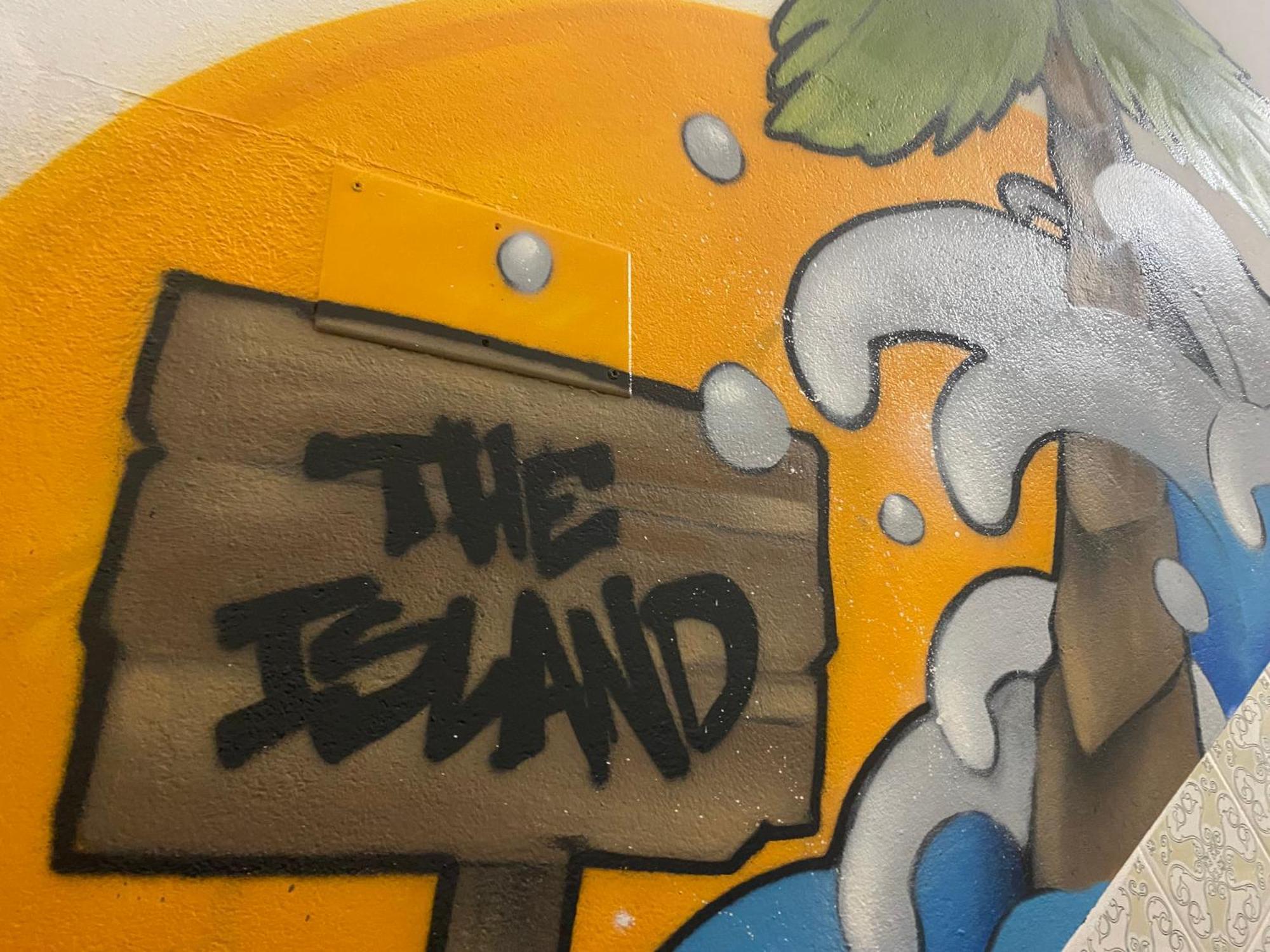 The Island & Cafe *