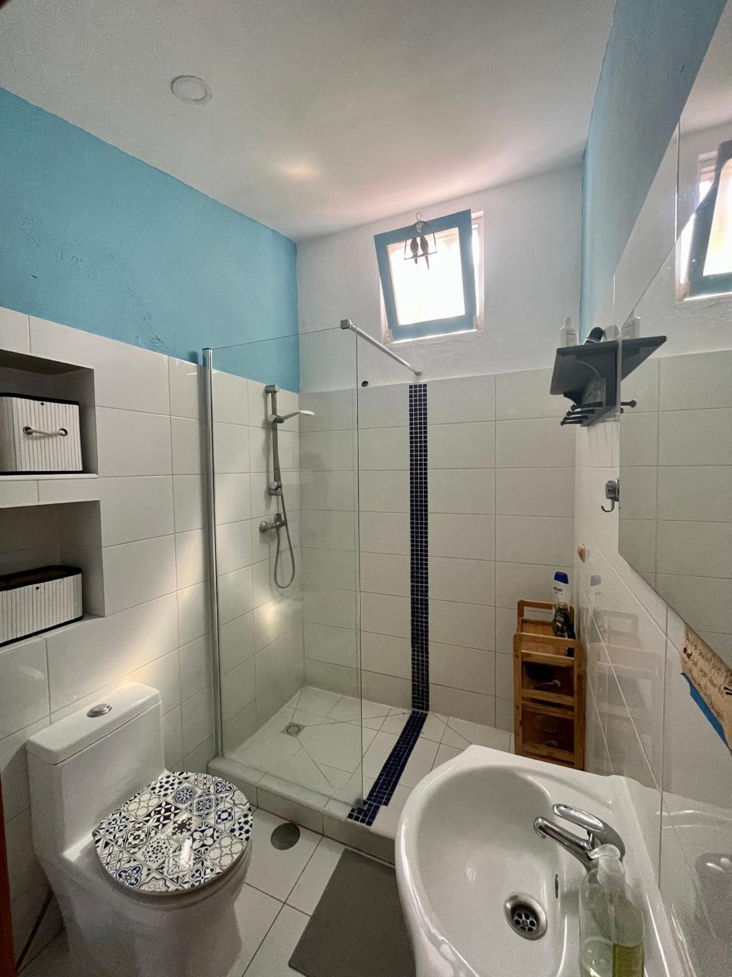 The Island & Cafe Hostel Lagos